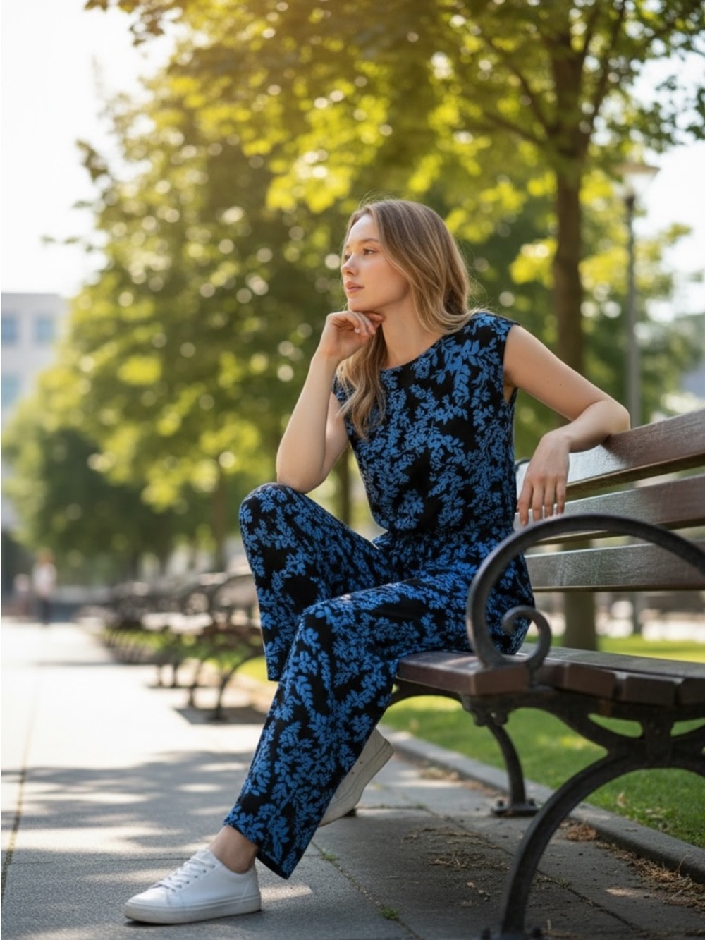 Roz & Ali Black with Blue Floral Print Jumpsuit Size 16W - Picture 3 of 8